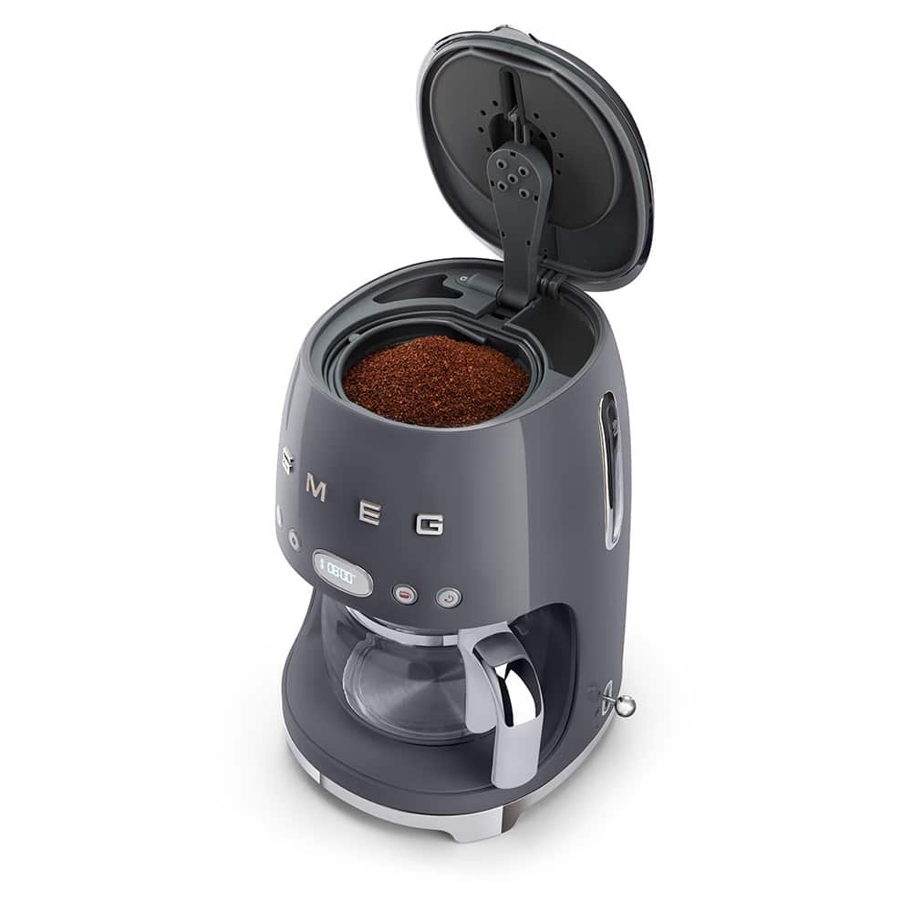 Smeg-Dcf02Gruk-03